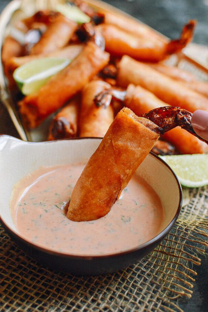 大虾用这种做法,比水煮油焖的还好吃,鲜香美味