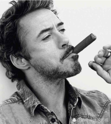 同样是霸气抽烟,钢铁侠a级,金刚狼s级,他sss 笑出了声!