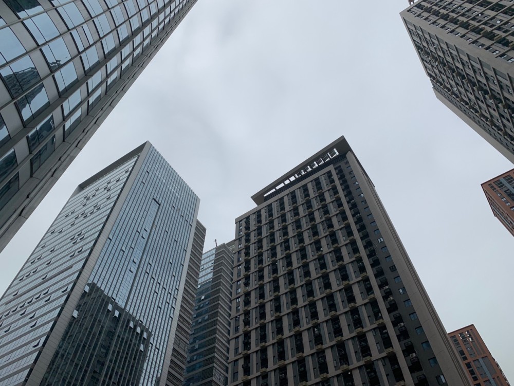 拍照是真好!荣耀V20详细评测:游戏测试,快否满