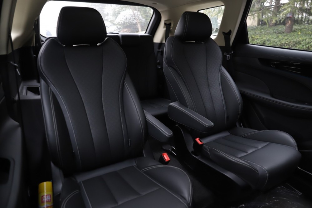 售价799万1399万元捷途x90正式上市