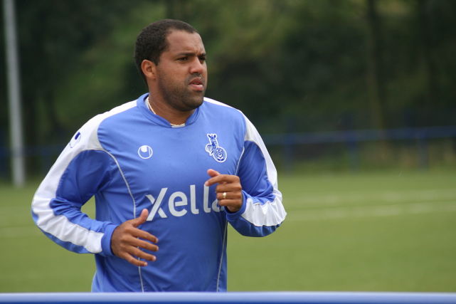 卡塔尔有钱有人有野心 归化?他们是在为国造星