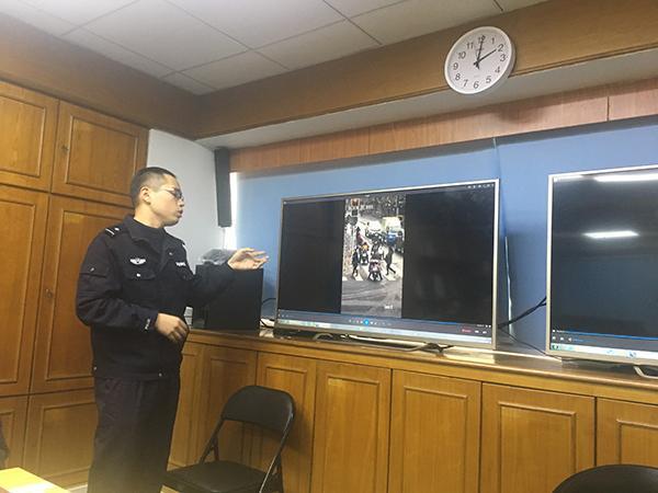 上海试点电子警察查处非机动车路口越线停车,