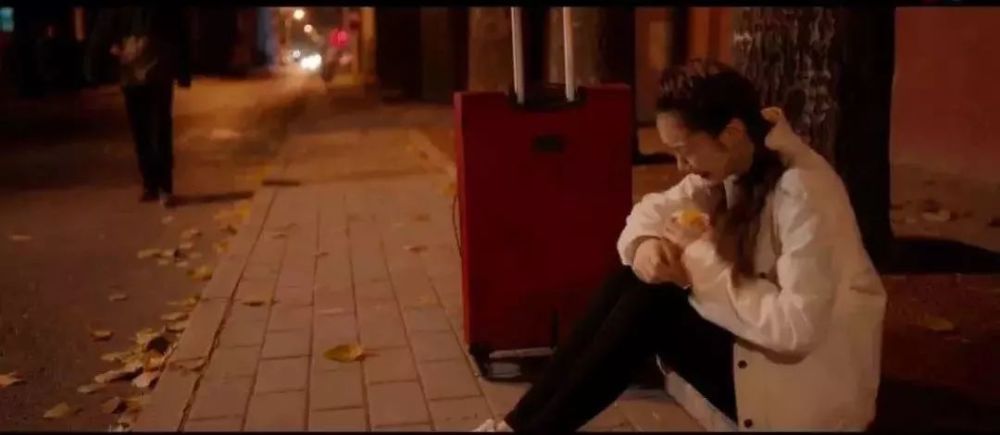 所有在北上广焦虑的问题,小县城里都有低配版