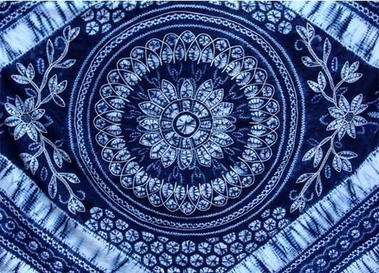 安顺蜡染首次亮相世界舞台,与邮票合二为一!