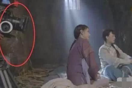 史上最尬穿帮镜头:红楼梦我忍了,图五太尬了吧