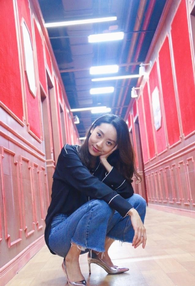 女主海报曝光,看完更不想去电影院了|新喜剧之王|周星驰|鄂靖文|鄂博