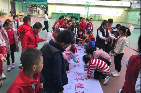 市妇联社会服务公益项目入选《优秀案例》!