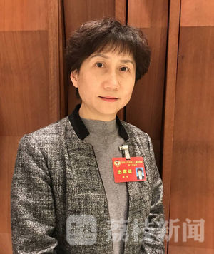 省政协委员,镇江爱心家园公益服务社负责人吴华芳说,回去之后要将娄