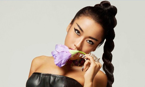 今年播放量最高4首歌,黄子韬上榜1首,第1名0差