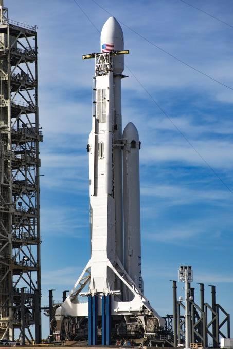 重型猎鹰很厉害?长征九号世界运载能力最大的火箭,美国怕了吧