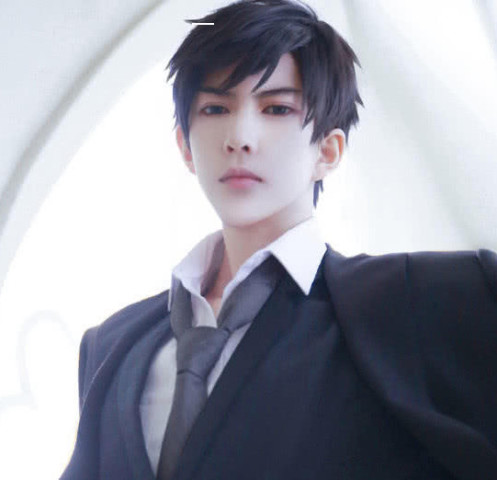 "男装大佬"熊祁,未修图却暴露真实颜值!网友:这才是真面目?