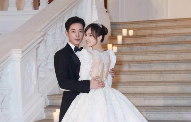 唐嫣|36岁的唐嫣产后首次露面并宣布正式复出！辟谣生双胞胎，而是女儿