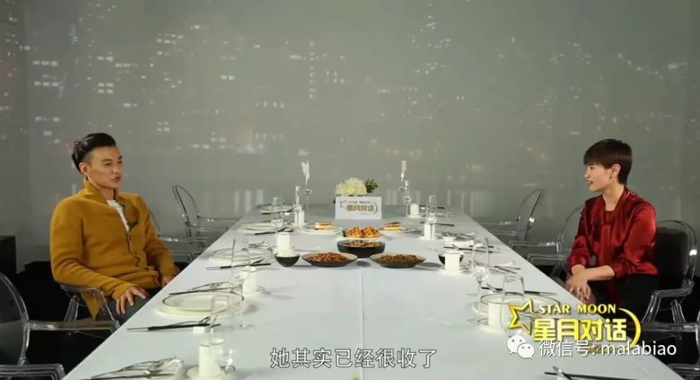 朱丹力挺周一围是脑子迷糊?拜托 她走得很精明