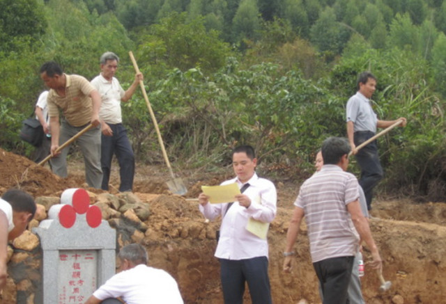 农村流传的"抱孙葬",是什么意思?有什么讲究呢?