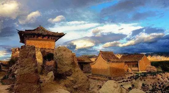 距离北京200多公里,有一座被誉为"关内楼兰"的千年古堡已经被人遗忘!