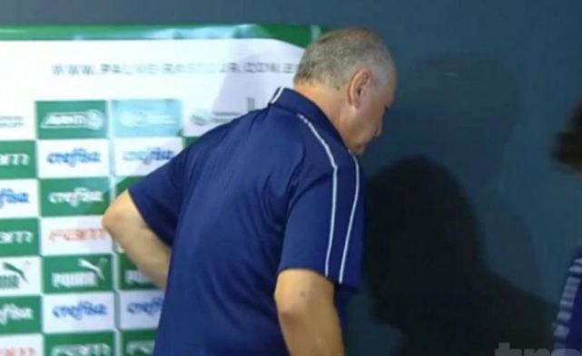 70岁前恒大主帅斯科拉里肾结石发作 疼痛难忍