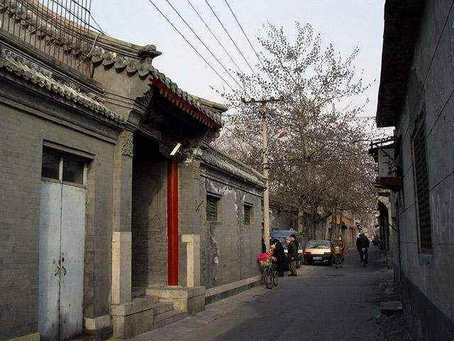 实拍北京"贫民窟":都是低矮破旧的危房,但是千万富翁也买不起