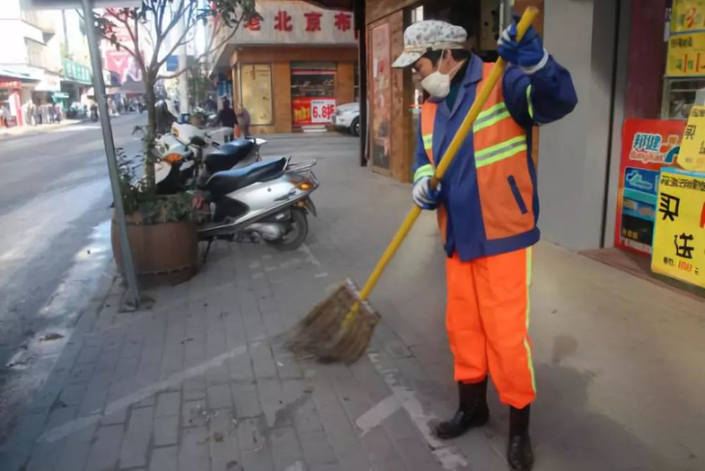 环卫工作|县美洁公司多措并举全力保障春节期