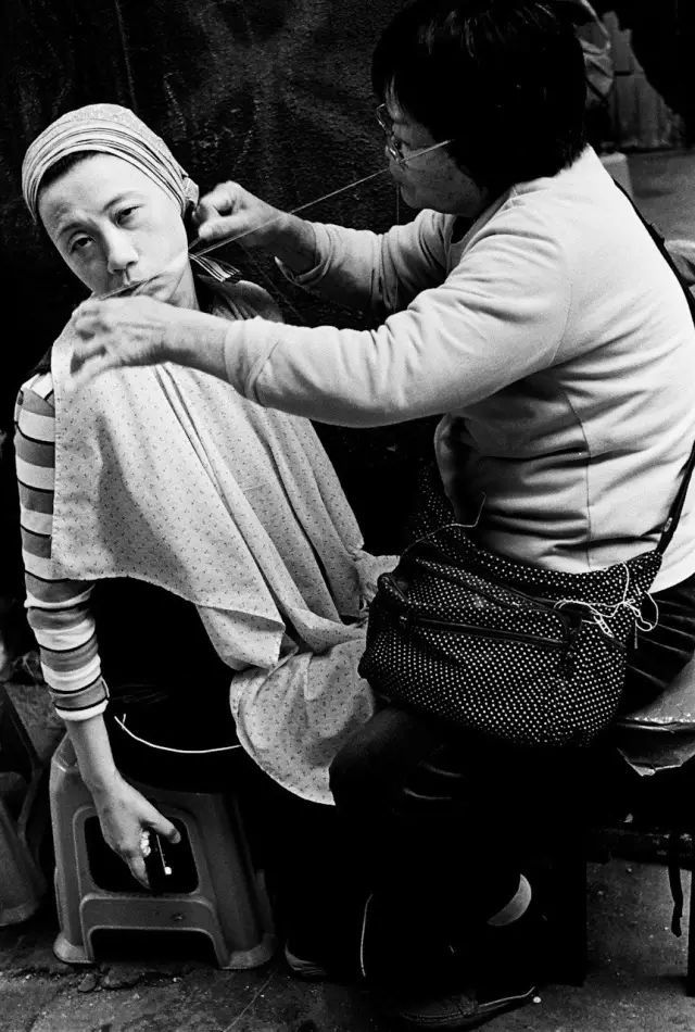 "挽面"潮汕一项古老的民间美容技艺,现已难见到!