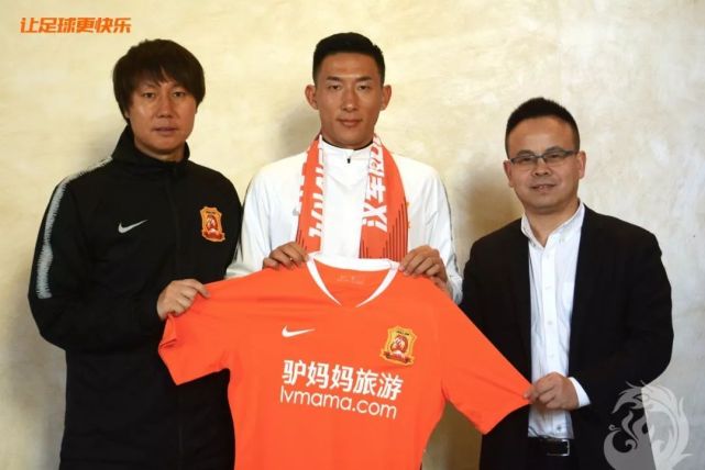 超升班马卓尔连签两大内援 前恒大门将+北控后