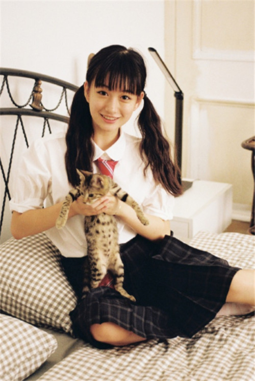 susan苏晒全家福照,怪不得她这么美,爸爸颜值不输小鲜肉!