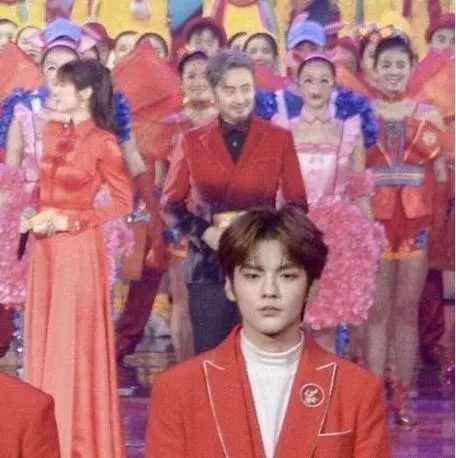 电影撤档、节目延播、春晚被剪,吴秀波事件一