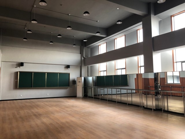 崇仁路小学新时代校区开放日:为信任等待,更为