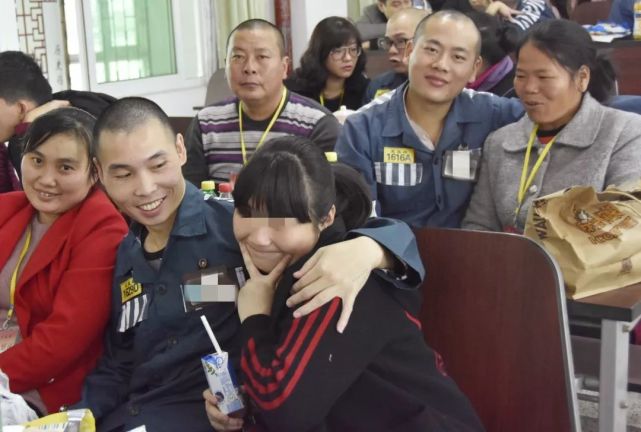 漳州监狱:千名服刑人员家属进监帮教,共享新春团圆餐