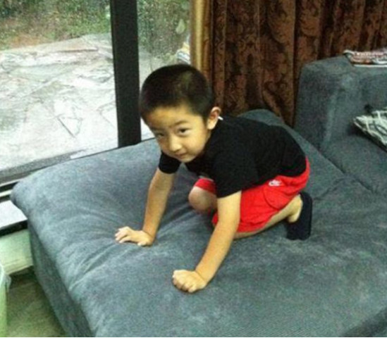 带你参观于谦的豪宅,家里装修非常普通,完全不像身家过亿