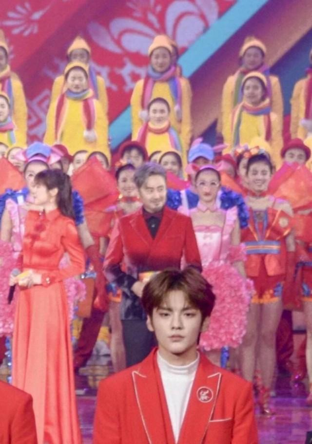 彻底凉了,吴秀波代言的商品赠送都没人要,佩服