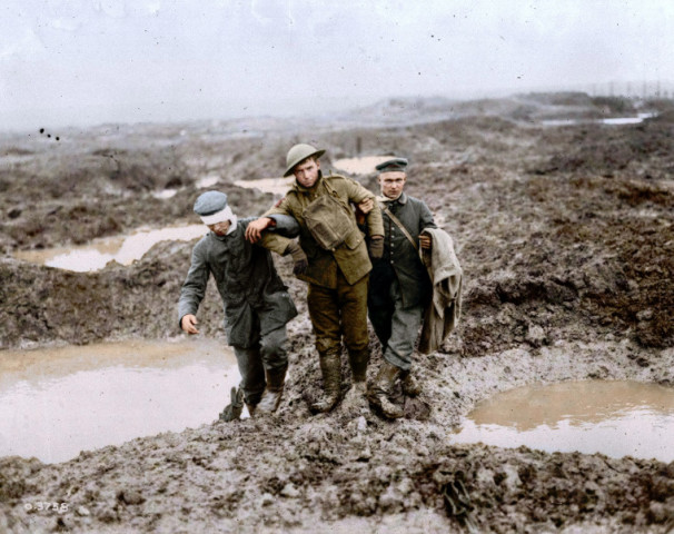 一战德军奇特的情报传递方式,法军哨兵不经意的动作,发现大秘密