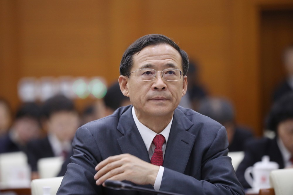 易会满出任证监会主席 央行副行长朱鹤新或将