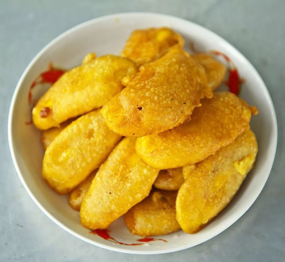 成熟的果实可以做成油炸芒果,加面粉,鸡蛋,这个是甜口.