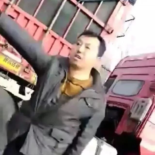 又见"警察打人"?网传"山西大同广灵交警打人"真相来了