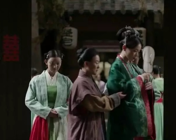 知否:墨兰被休后回到盛家,他的这个决定,让明兰