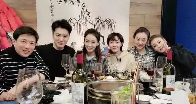 杨幂焦俊艳张小斐竟然是同班同学,破次元壁的