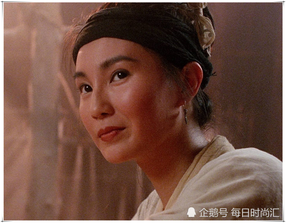 高鼻梁才是追求?5位绝美女星都是塌鼻梁,不