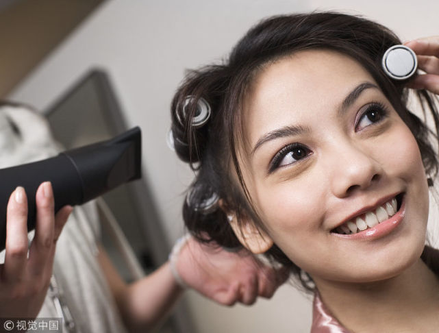 美发师须知吹风造型技巧的分类