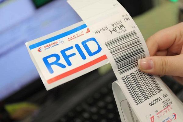 东航启用国内首个RFID行李全程跟踪系统 提高行李的安全运输水平