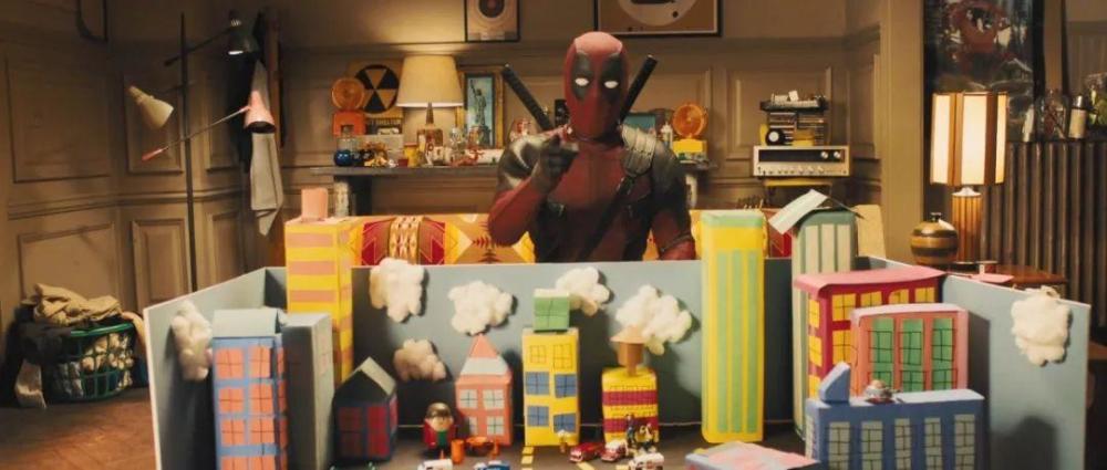 《今日影评》:贱贱的死侍,这版我爱我家还名