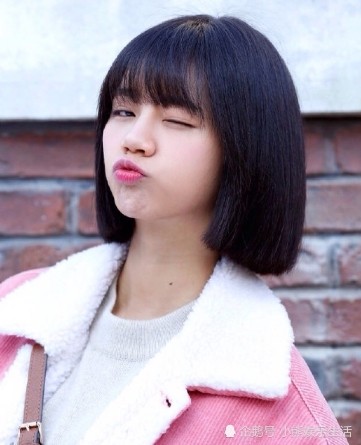 "德善"短发够美了?当她长发披肩,才知道啥叫"校花级美女"
