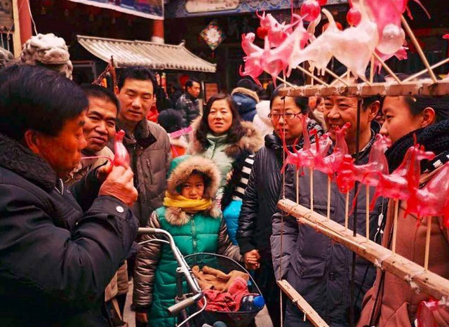 90后小时候的春节年味浓,这三个习俗,00后看了羡慕不已!