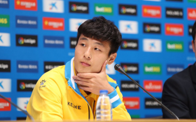 武磊的自信征服西班牙人 上一个这么自信的中