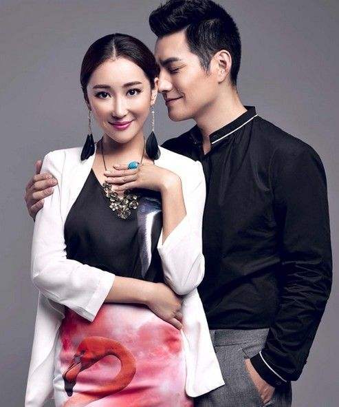 严屹宽为老婆杜若溪庆34岁生日,发"爱的密语"大秀恩爱