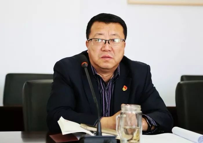 张家口市职教中心召开2018年领导班子专题民