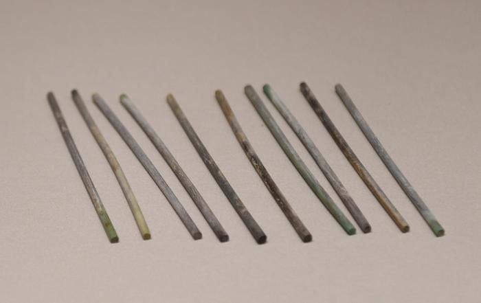 中山成公陪葬墓出土骨算筹