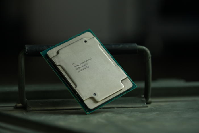 英特尔至强W-3175X处理器评测:两万块的CPU