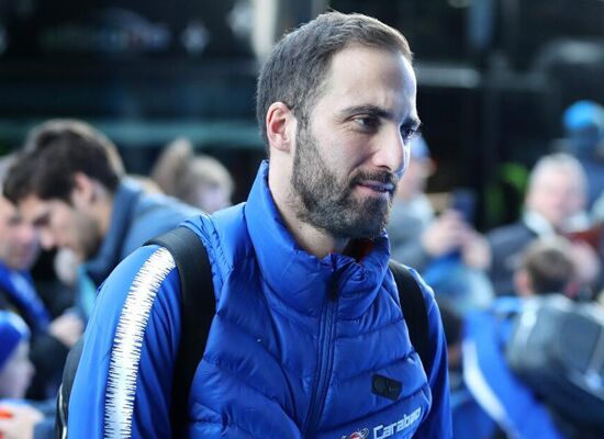 切尔西vs哈德斯菲尔德首发:伊瓜因领衔 后防线