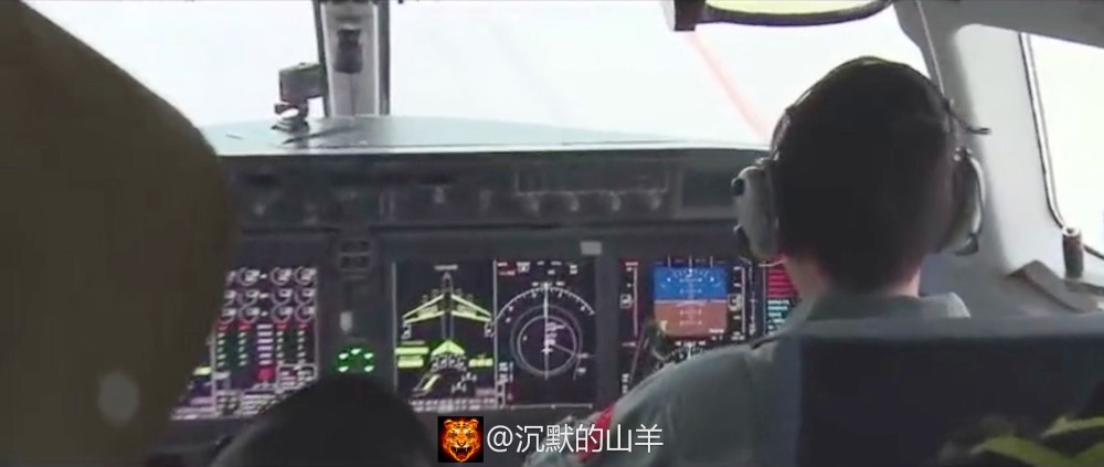 运20高端座舱亮相:满眼都是大屏幕,先进超乎想象