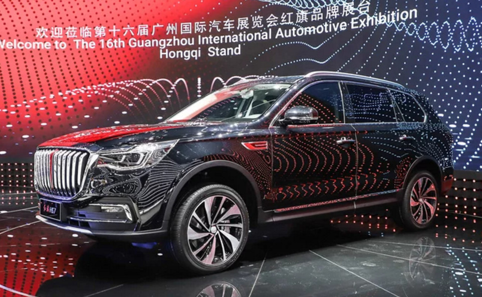 新红旗HS7再次现身,气势不输路虎,得知售价后